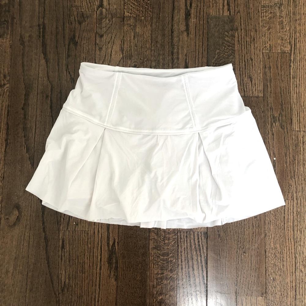 Lululemon skirt Size 2